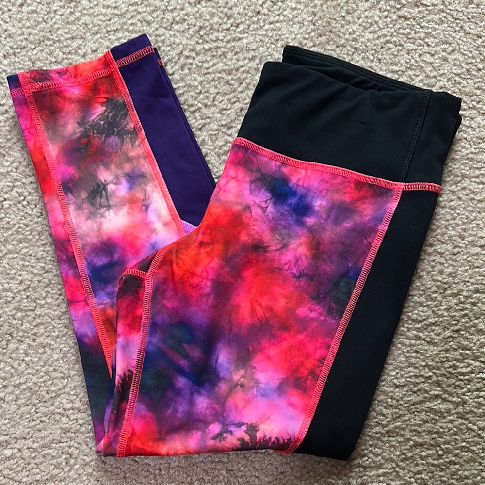 Champion Colorful Tie-Dye Capri Leggings - Size M